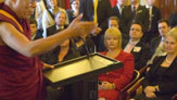 Victorian State Parliament Accords Warm Welcome to HH the Dalai Lama