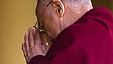 His Holiness the Dalai Lama Offers his Condolences to the People of Poland