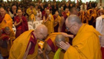 His Holiness inaugurates Garden of Enlightenment in Queensland's Sunshine Coast