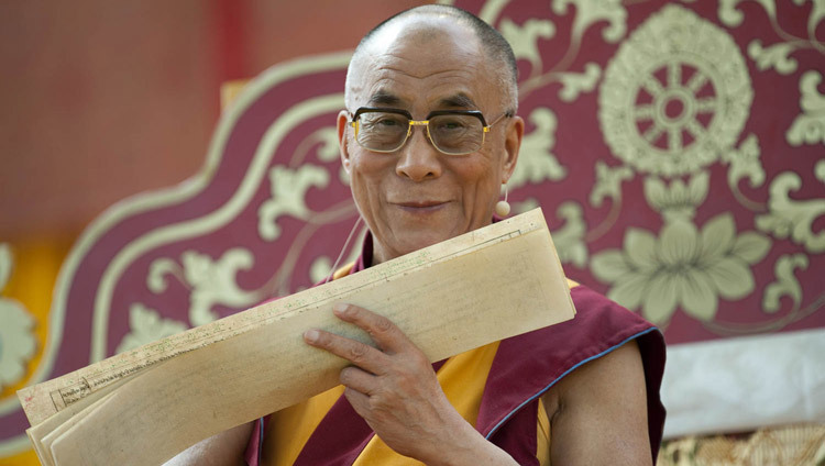 His Holiness the Dalai Lama in Frankfurt, Germany on July 31, 2009. (Photo by Manuel Bauer)