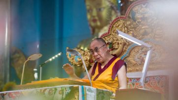 18 Great Stages of the Path (Lam Rim) Commentaries